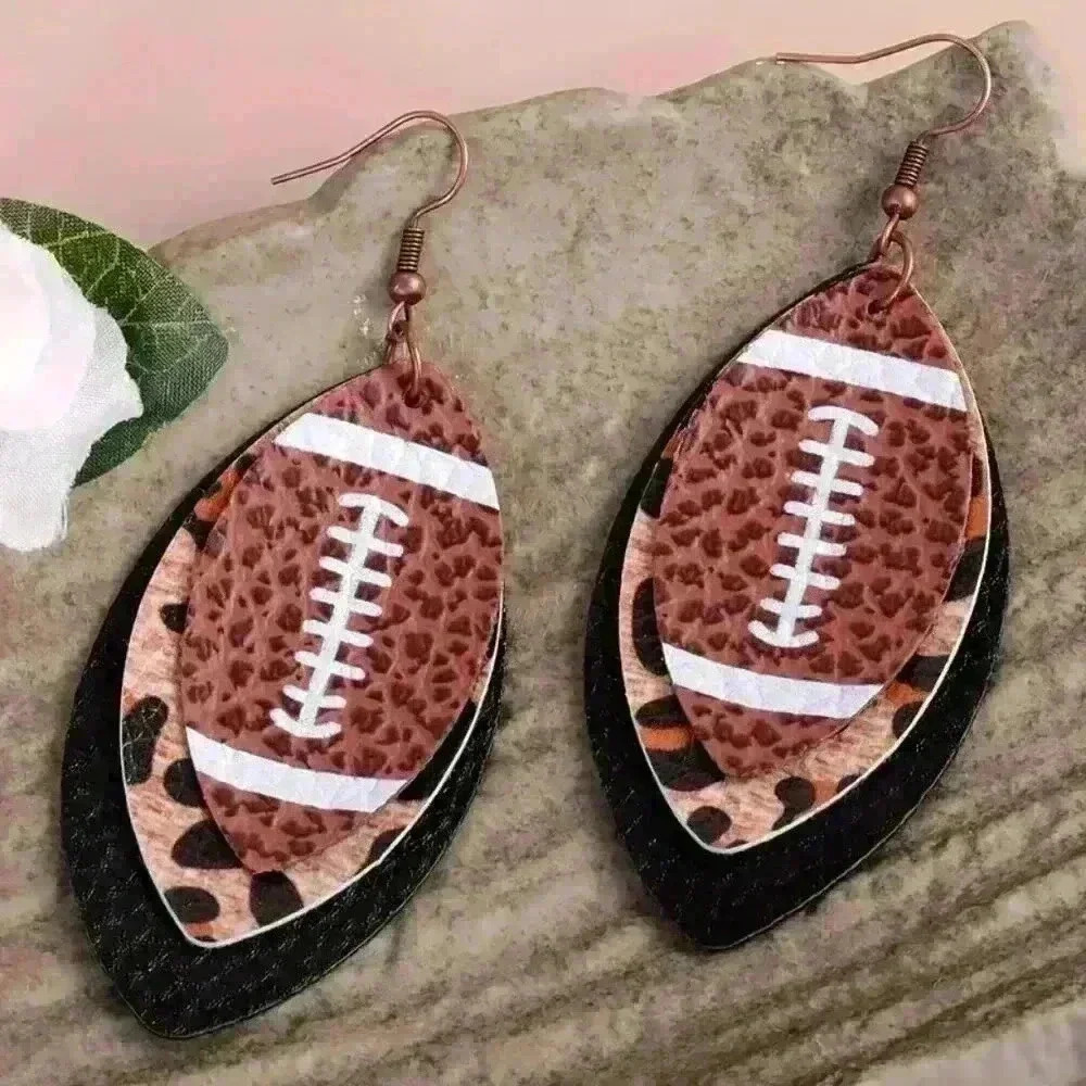 Vintage Elegant PU Leather Teardrop Earrings